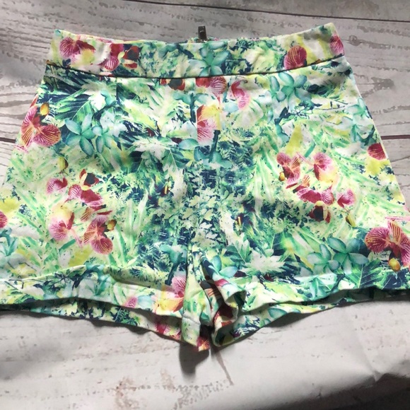 Forever 21 Pants - FOREVER 21 SHORTS Forever 21 Pants - FOREVER 21 SHORTS
